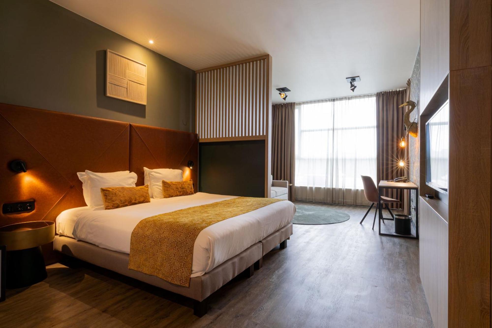 Shanghai Holland 4*